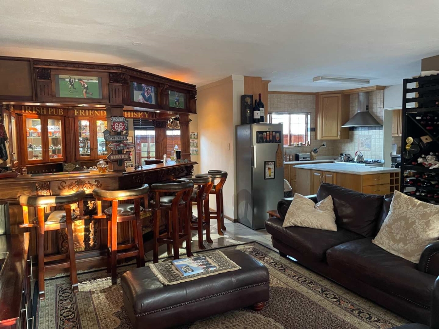 3 Bedroom Property for Sale in Bayswater Free State